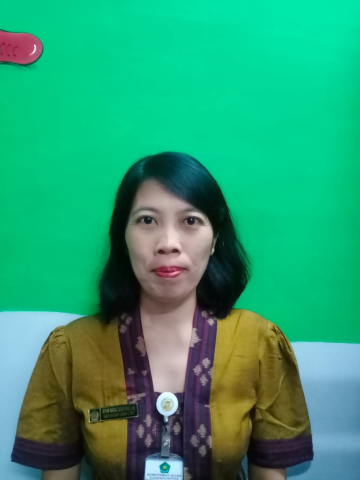 <center>Bendahara BOS Pusat/Reguler<br>Ni Luh Wayan Sumiariani, S.Ag.</center>